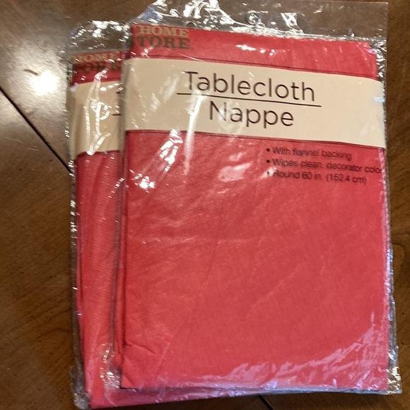 🌸NIP Assorted Table Covers - Bundle of 13 - Great for Caterers! - Picture 6 of 14